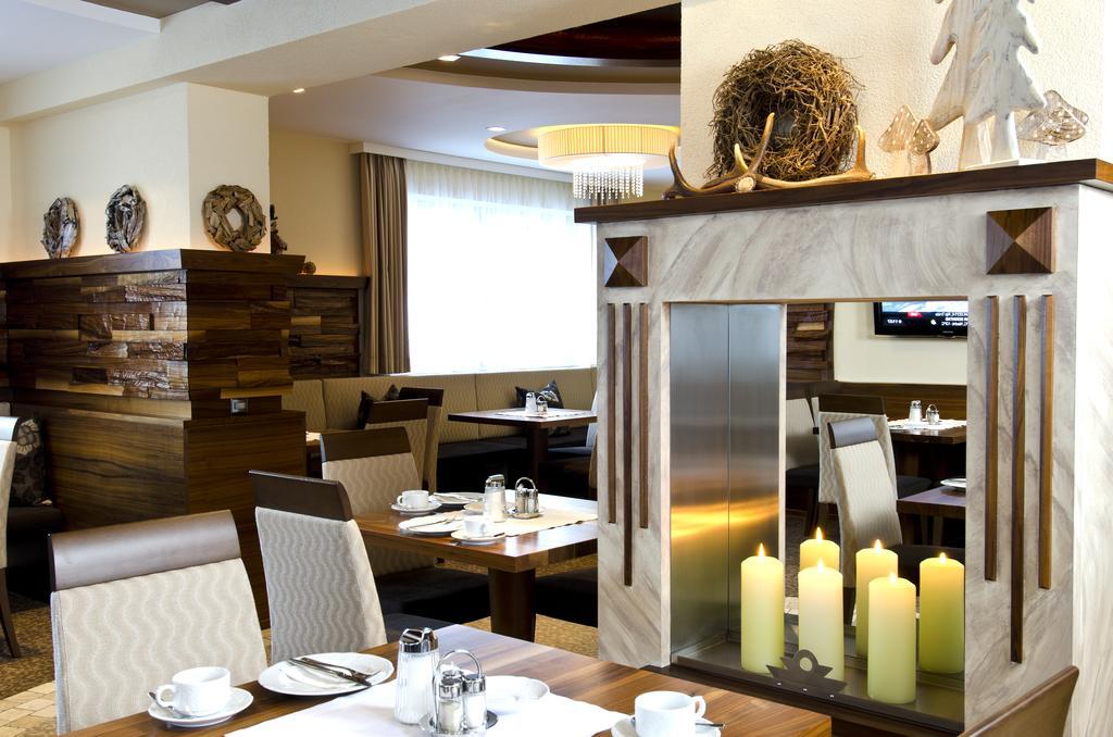 Hotel Garni Astoria Ischgl Ngoại thất bức ảnh